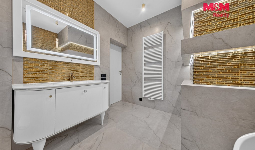 Prodej domu 249 m² s pozemkem 602 m², Louňovice – náhled fotky 13