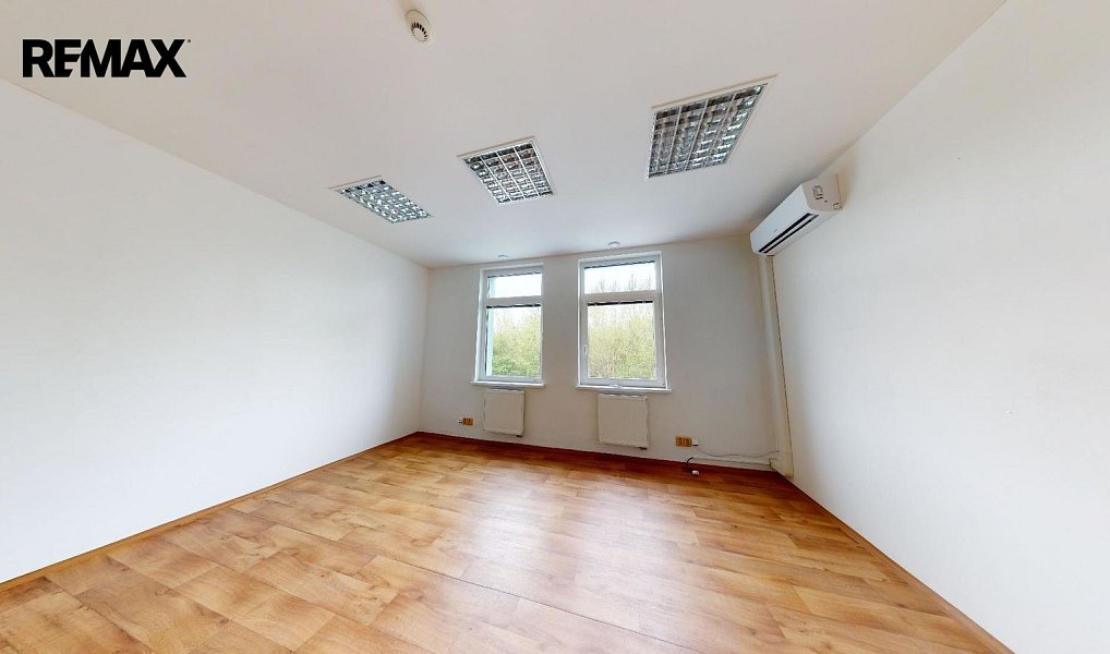 Pronájem kanceláře 25 m², Kuřim – náhled fotky 2