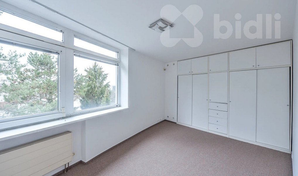 Pronájem domu 379 m² s pozemkem 572 m², Praha – náhled fotky 9