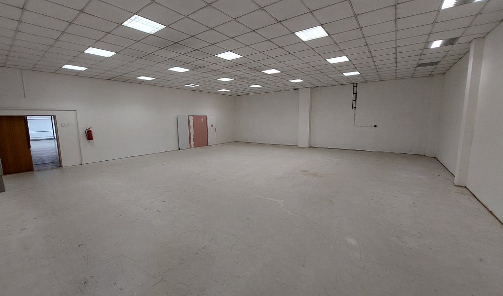 Pronájem skladovacích prostor 120 m², Břeclav – fotka 1 z 7