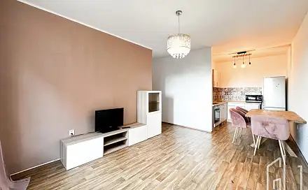 Pronájem bytu 2+kk 48 m²