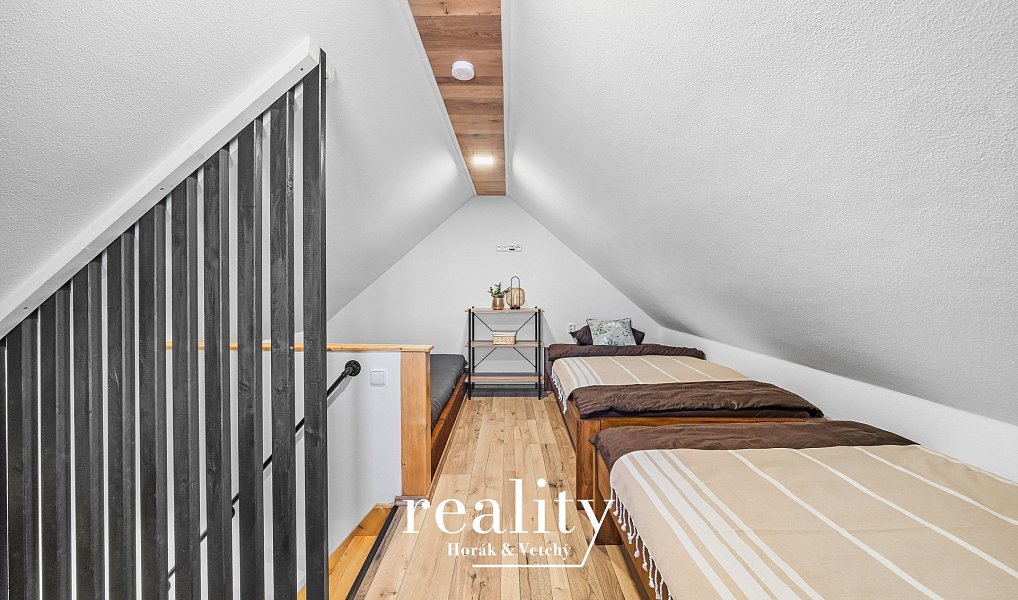 Prodej domu 205 m² s pozemkem 370 m², Perná – náhled fotky 21