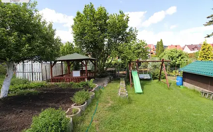 Prodej zahrady 542 m², Nerudova, Karlovy Vary - Stará Role