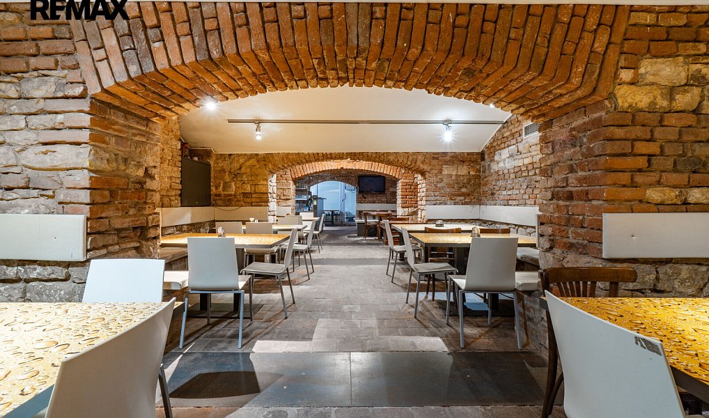 Pronájem restaurace 254 m², Praha – náhled fotky 14