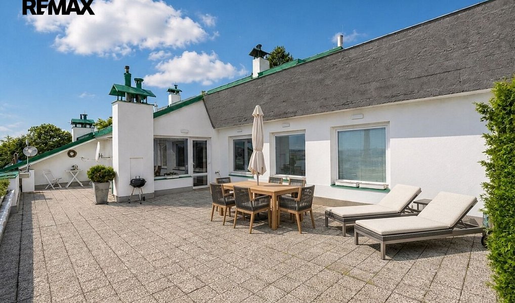 Prodej bytu 4+1 115 m², Praha – náhled fotky 2