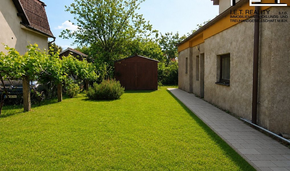 Pronájem domu 120 m² s pozemkem 330 m², Praha – náhled fotky 2