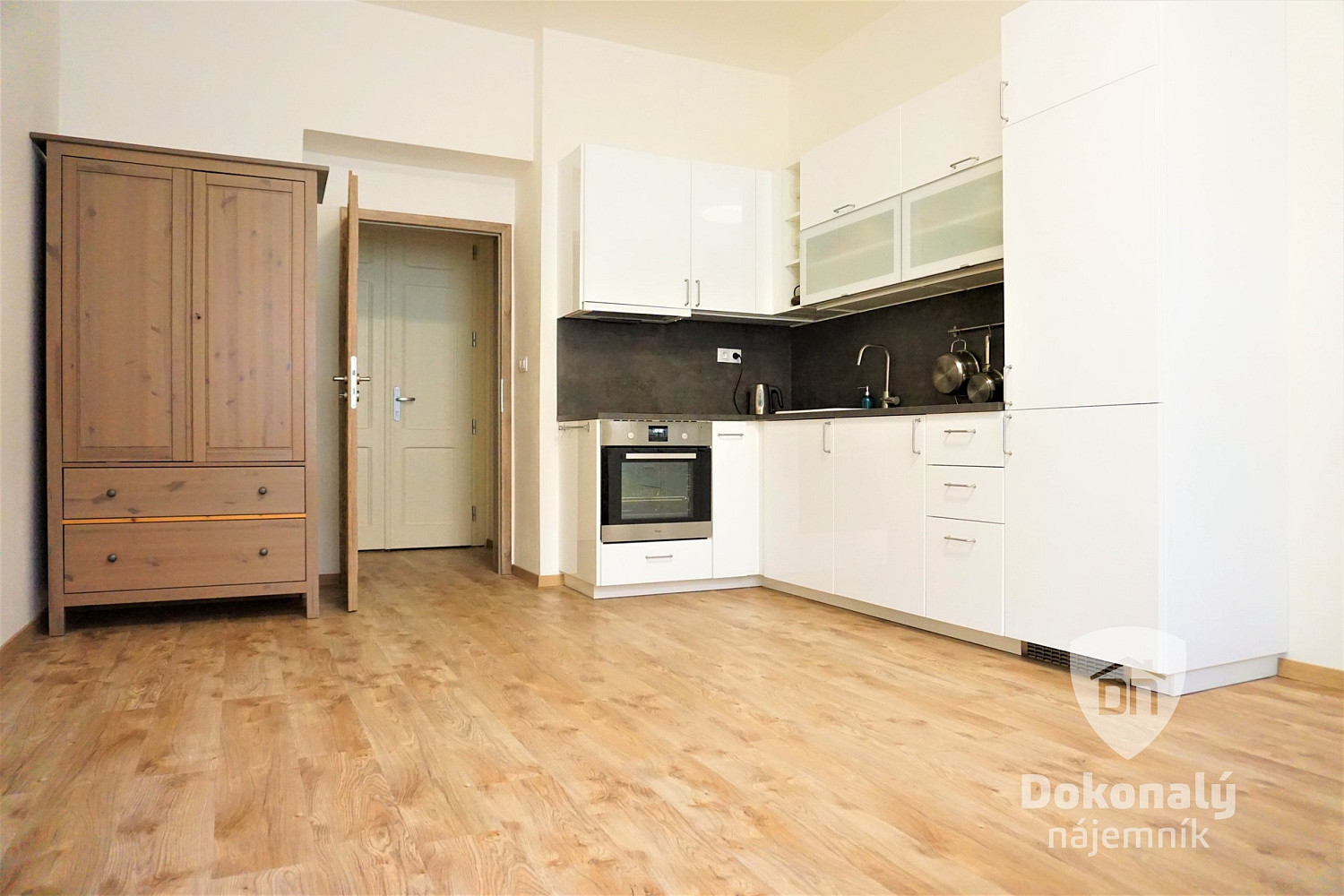 Pronájem bytu 1+kk 29 m²