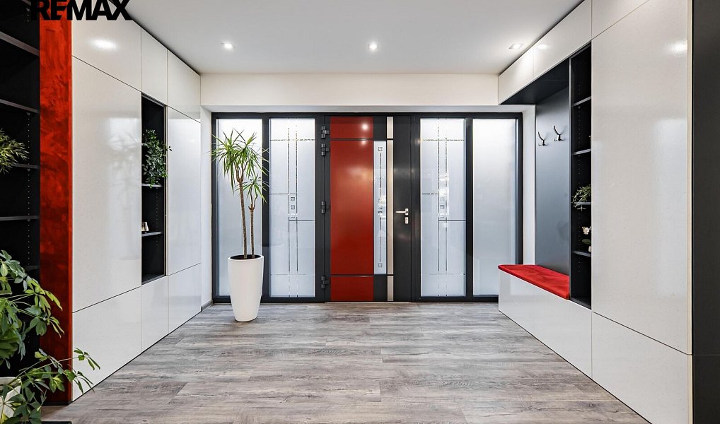Prodej domu 221 m² s pozemkem 1 036 m², Královice – náhled fotky 11