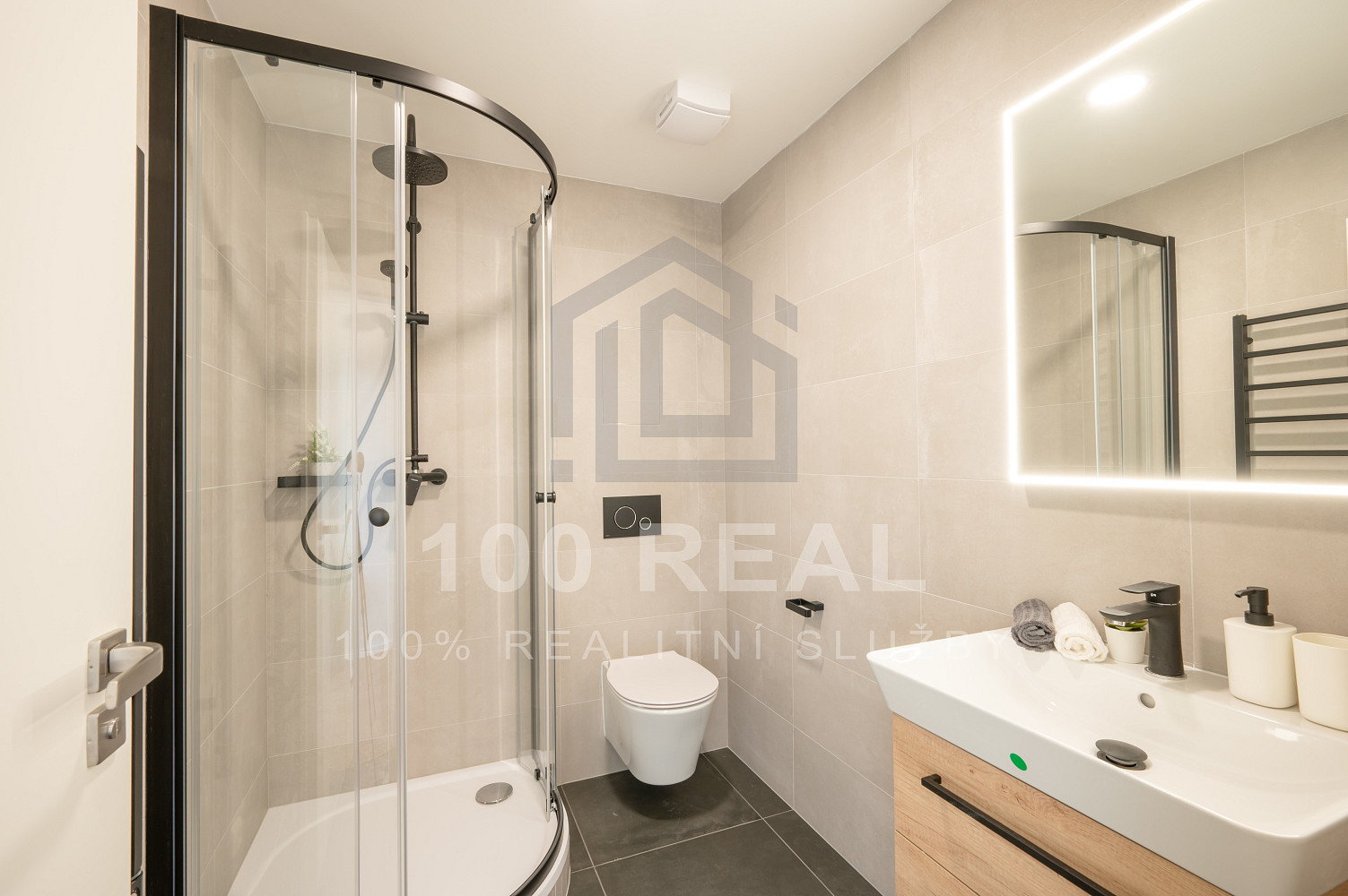 Pronájem bytu 1+kk 27 m² – další