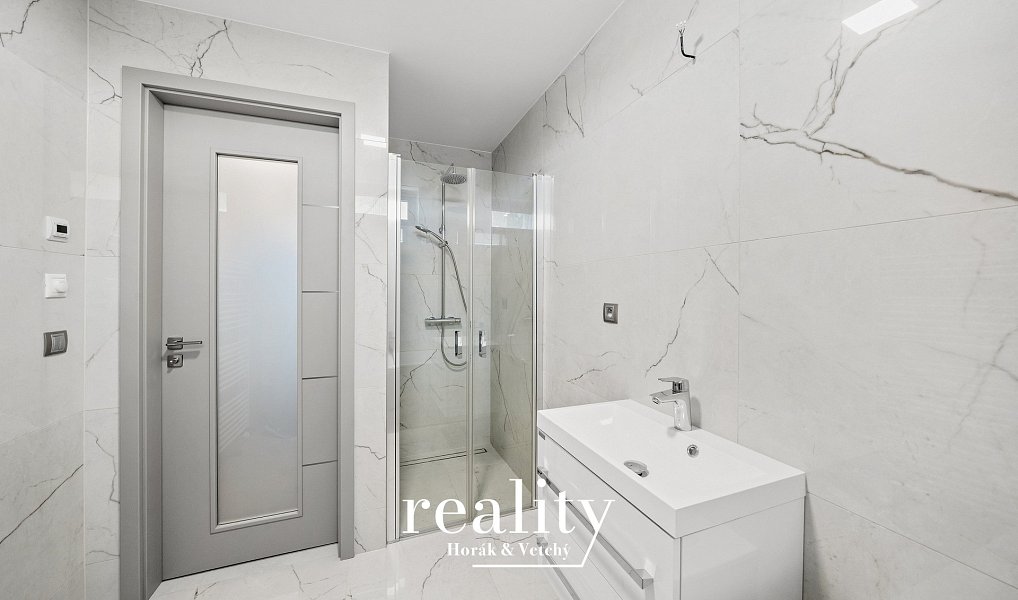 Pronájem bytu 4+kk 127 m², Jihlava – náhled fotky 9