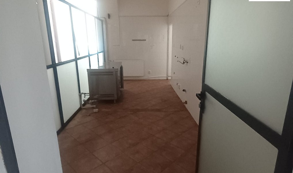 Pronájem restaurace 342 m², Praha – náhled fotky 3