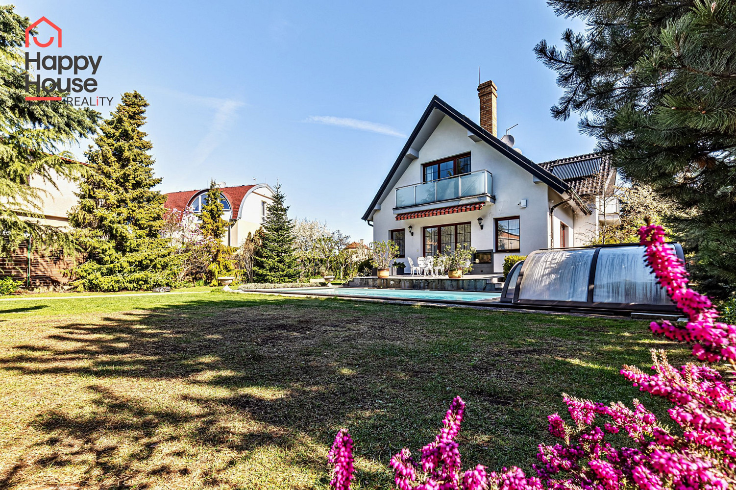 Pronájem domu 283 m² s pozemkem 720 m² – fotografie 3