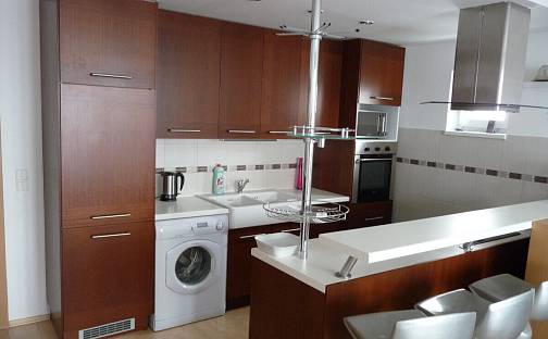 Pronájem bytu 3+kk 71 m², Nejdlova, Karlovy Vary