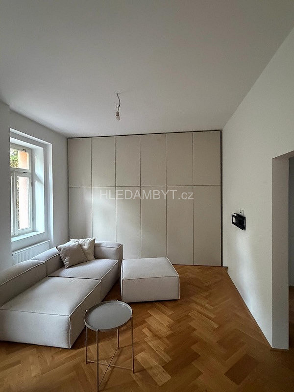 Pronájem bytu 2+kk 55 m² – fotografie 5