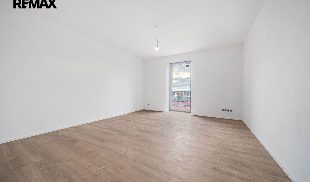 Prodej bytu 3+kk 79 m², Moravany – náhled fotky 11