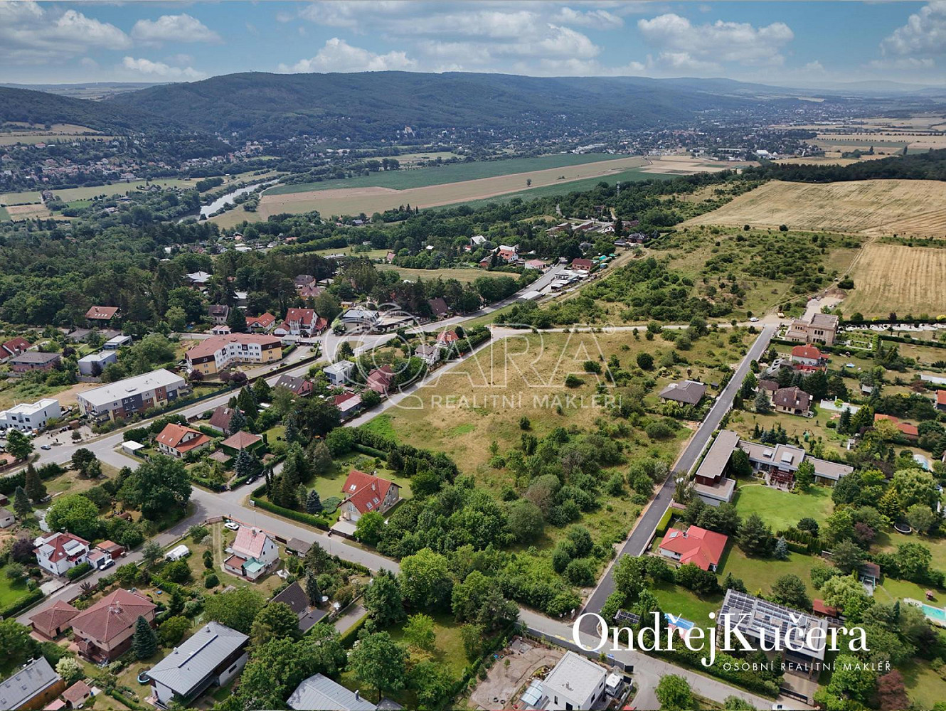 Prodej stavebního pozemku 6 657 m² – pohled 3