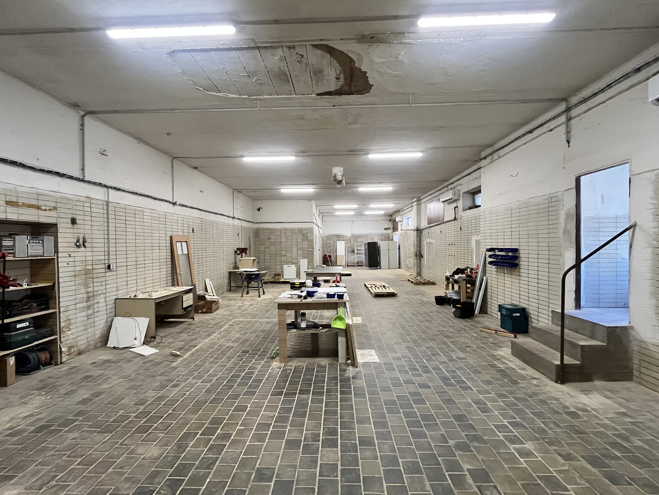Pronájem výrobních prostor 170 m² – fotografie 3