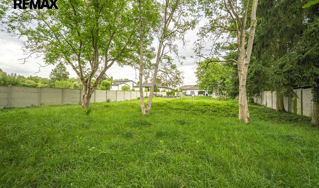 Prodej stavebního pozemku 1 033 m², Praha – náhled fotky 5
