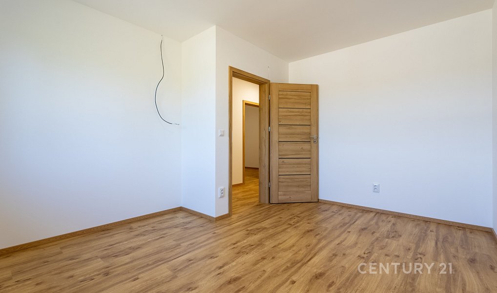 Prodej domu 124 m² s pozemkem 877 m², Vratimov – náhled fotky 22