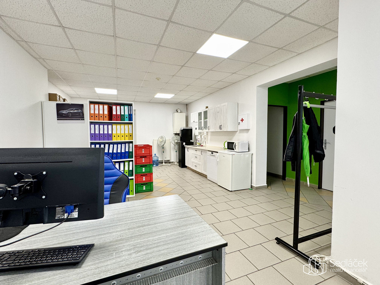Pronájem obchodních prostor 100 m² – fotografie 5