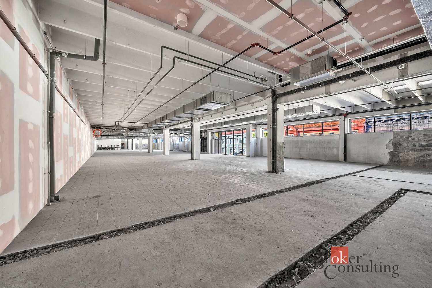 Pronájem obchodních prostor 1 173 m²