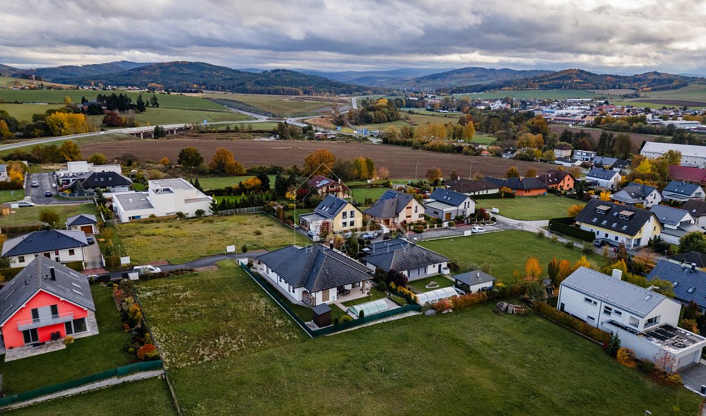 Prodej domu 152 m² s pozemkem 758 m², Klatovy – náhled fotky 37
