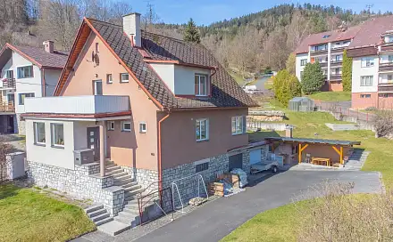 Prodej domu 265 m² s pozemkem 1 212 m², Na Štěbetce, Sušice - Sušice II, okres Klatovy
