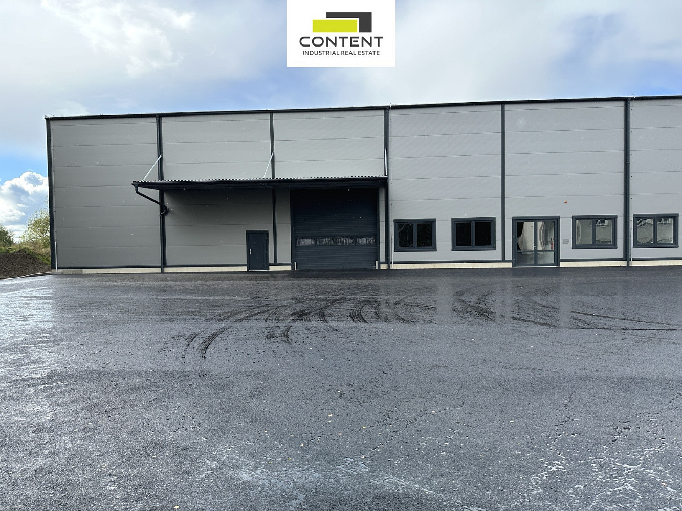 Pronájem skladovacích prostor 1 300 m²