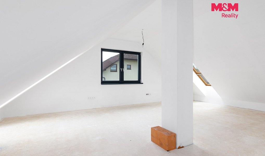 Prodej domu 160 m² s pozemkem 2 136 m², Jablunkov – náhled fotky 28