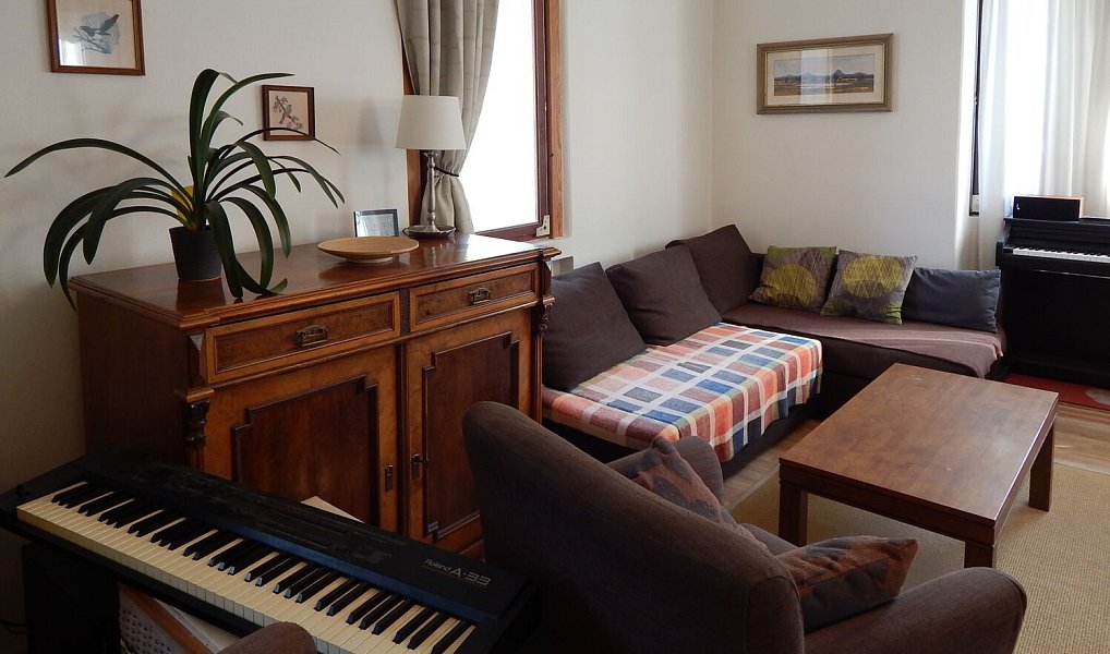 Prodej domu 160 m² s pozemkem 1 232 m², Velemín – náhled fotky 2