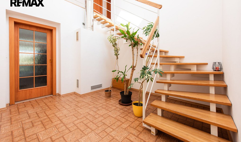 Prodej domu 209 m² s pozemkem 1 446 m², Bedihošť – náhled fotky 17