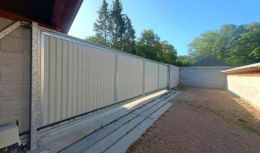 Prodej domu 268 m² s pozemkem 1 347 m², Plzeň – náhled fotky 36