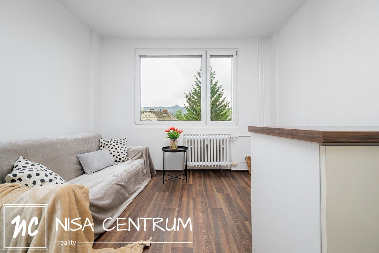 Pronájem bytu 2+kk 37 m² — photo 4