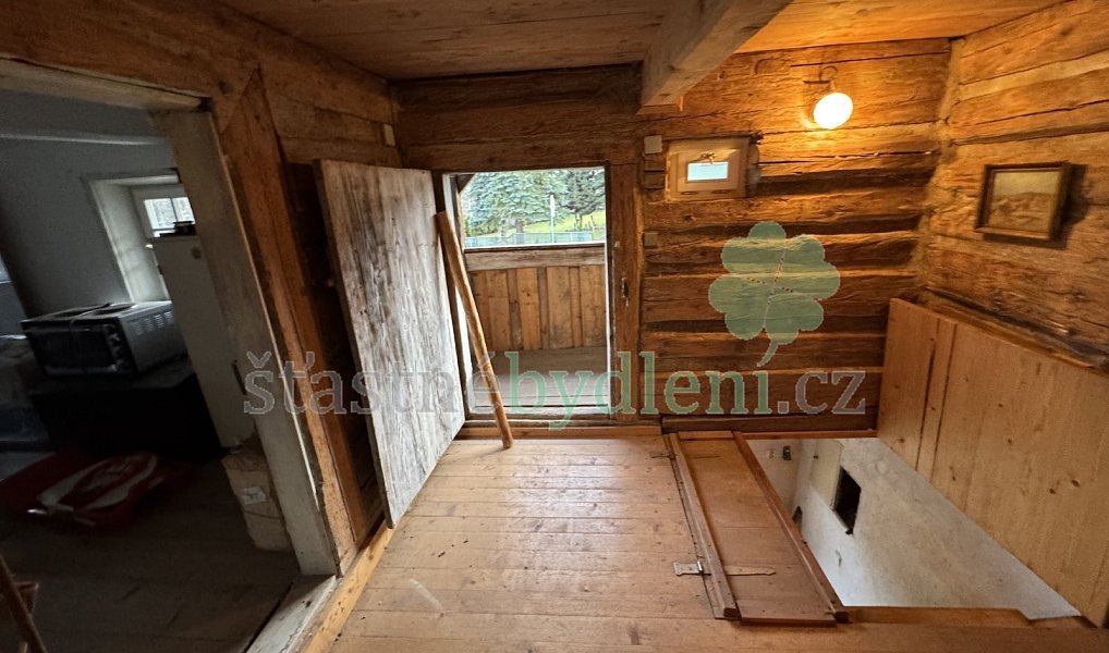 Prodej domu 230 m² s pozemkem 2 028 m², Volfartice – náhled fotky 14