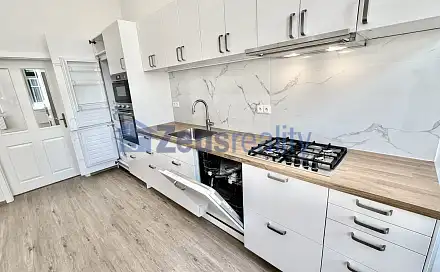 Pronájem bytu 4+1 119 m², Pštrossova, Praha 1 - Nové Město