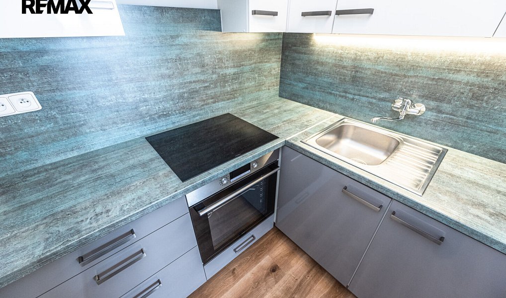 Pronájem bytu 2+kk 46 m², Praha – náhled fotky 4