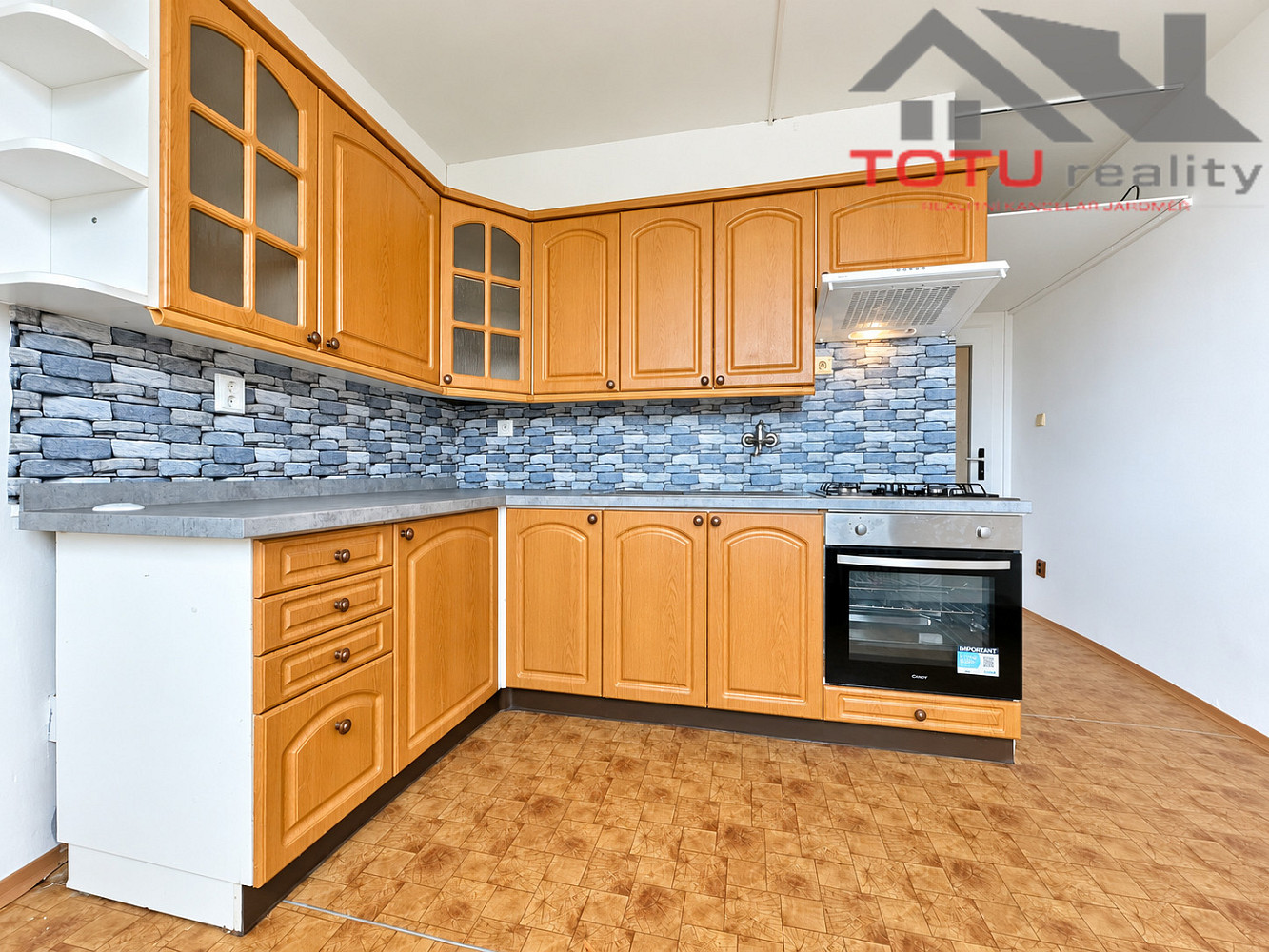 Pronájem bytu 3+1 72 m² – fotografie 2