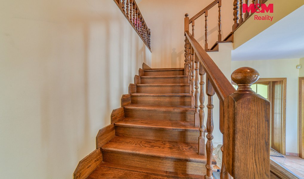 Prodej domu 270 m² s pozemkem 934 m², Stará Voda – náhled fotky 19