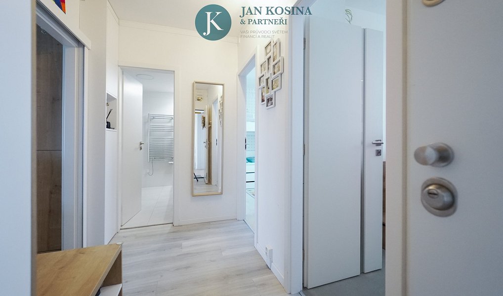 Prodej bytu 3+kk 61 m², Praha – náhled fotky 4