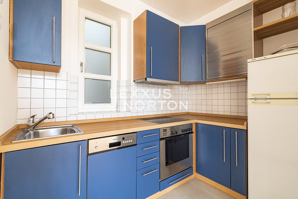 Pronájem bytu atypického 90 m² – fotografie 2