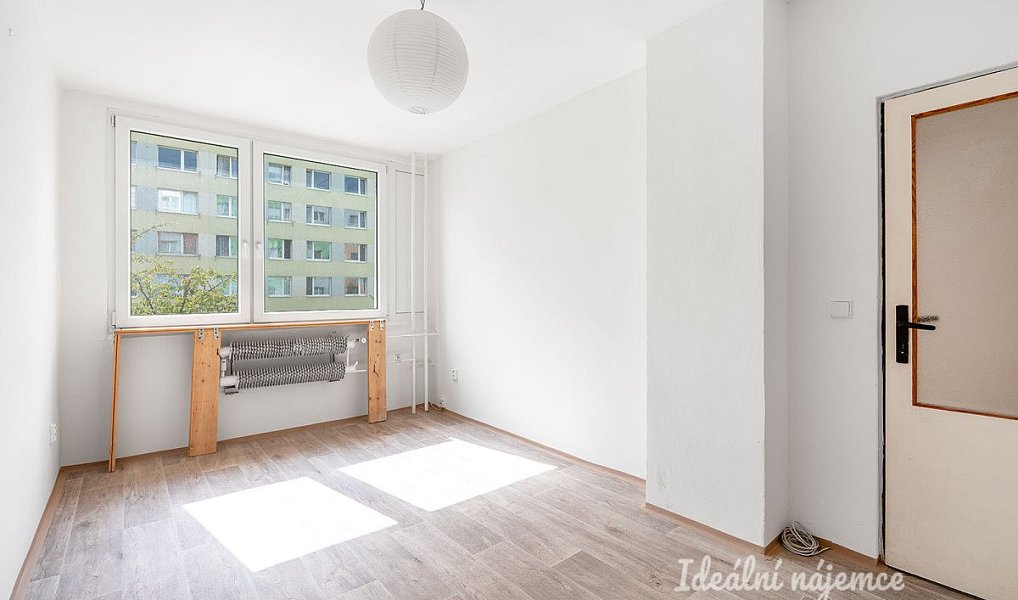 Pronájem bytu 2+kk 50 m², Kladno – náhled fotky 2