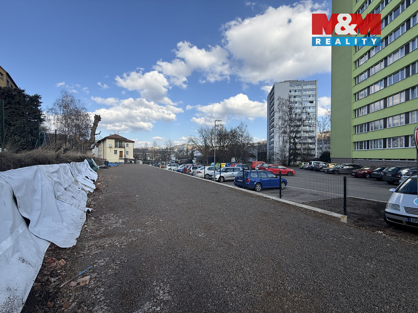 Pronájem parkovacího stání v náchodě — photo 3