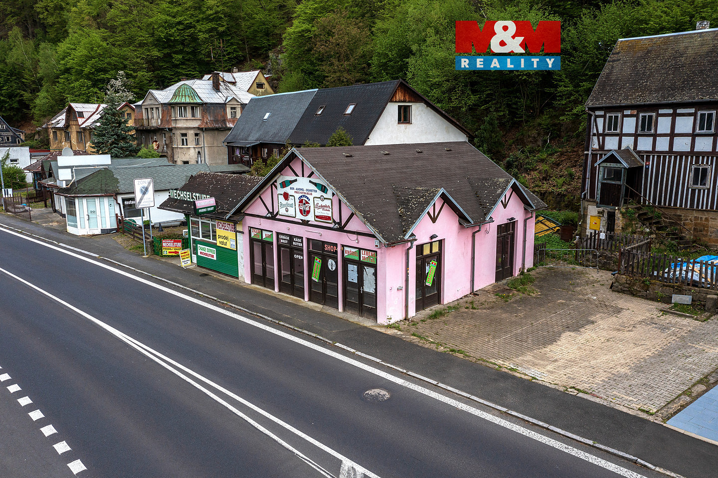 Pronájem obchodních prostor 80 m²
