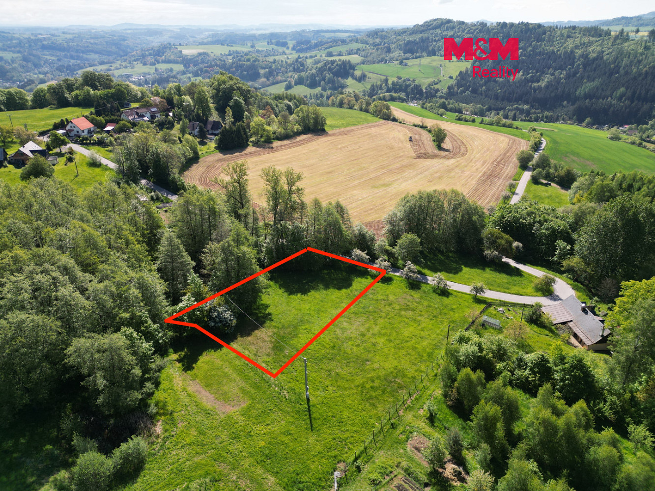 Prodej stavebního pozemku 1 794 m²