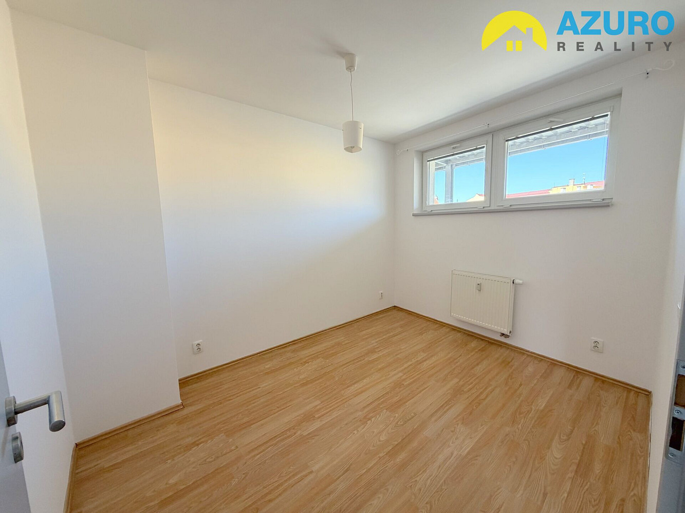 Pronájem bytu 2+kk 46 m² – fotografie 3