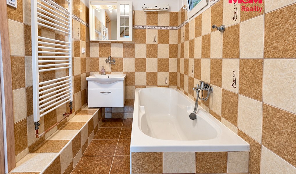 Pronájem bytu 3+1 84 m², Pardubice – náhled fotky 11