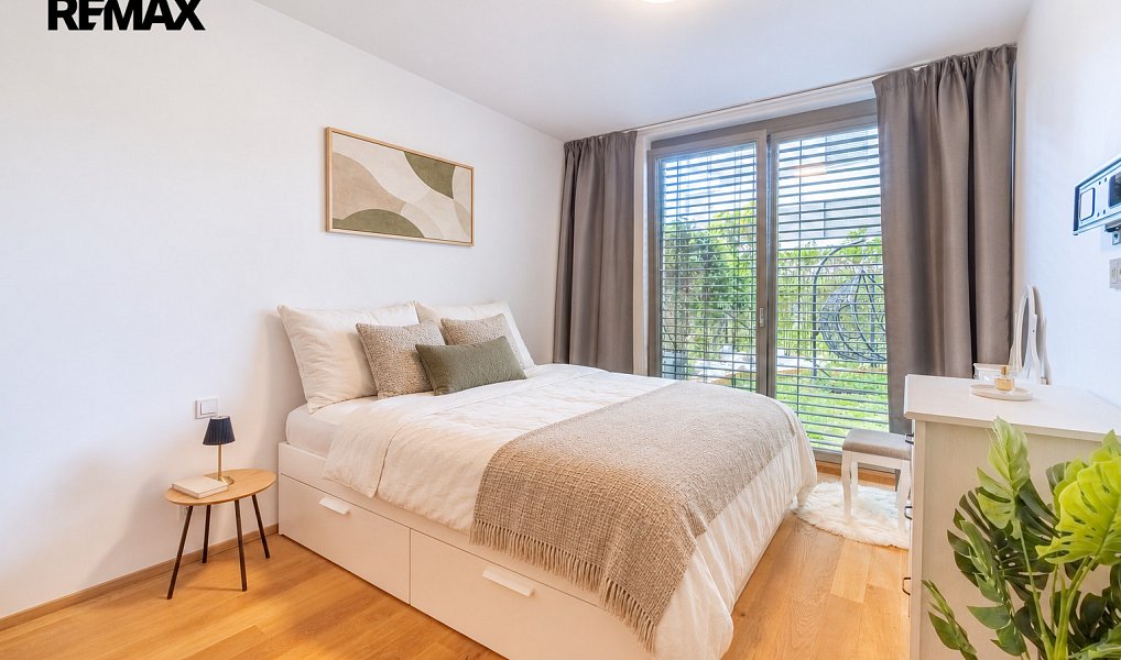Prodej bytu 2+kk 60 m², Praha – náhled fotky 5