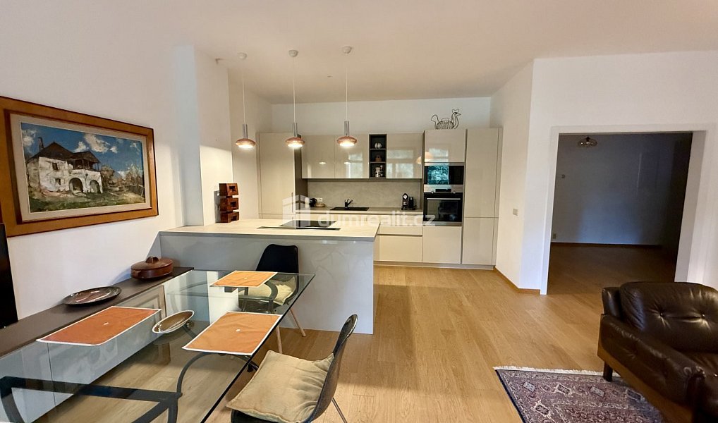 Prodej bytu 4+kk 143 m², Mariánské Lázně – náhled fotky 4