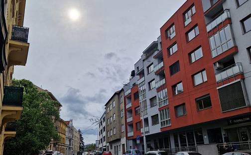 Pronájem bytu 1+kk 40 m², Hlinky, Brno