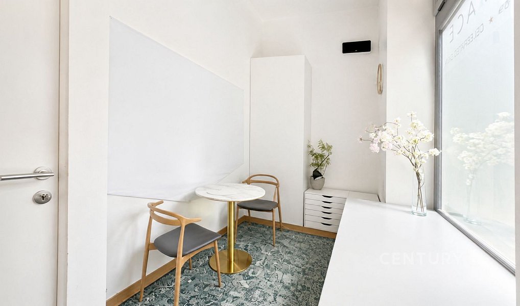 Pronájem obchodních prostor 68 m², Praha – náhled fotky 4